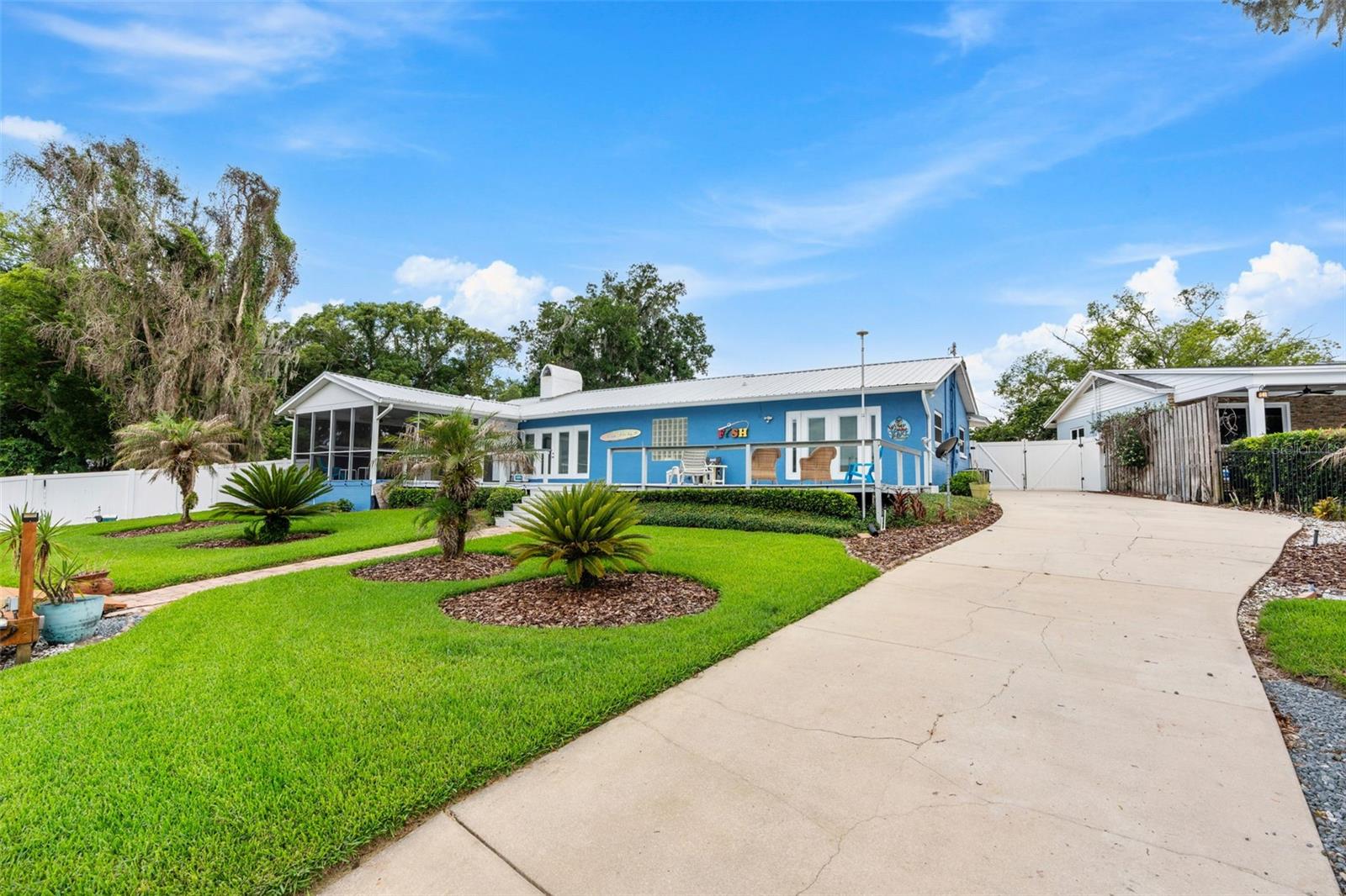 LAKEWOOD SHORES 1ST ADD - Residential