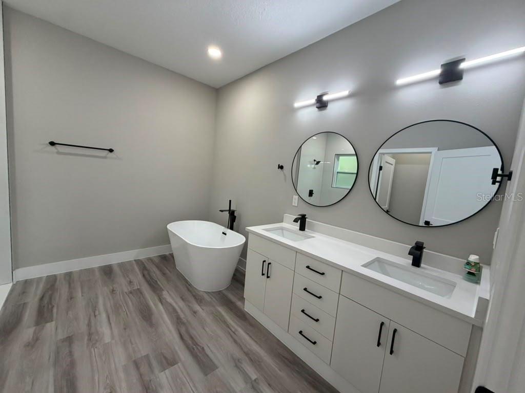 CITRUS SPGS UNIT 11 - Residential