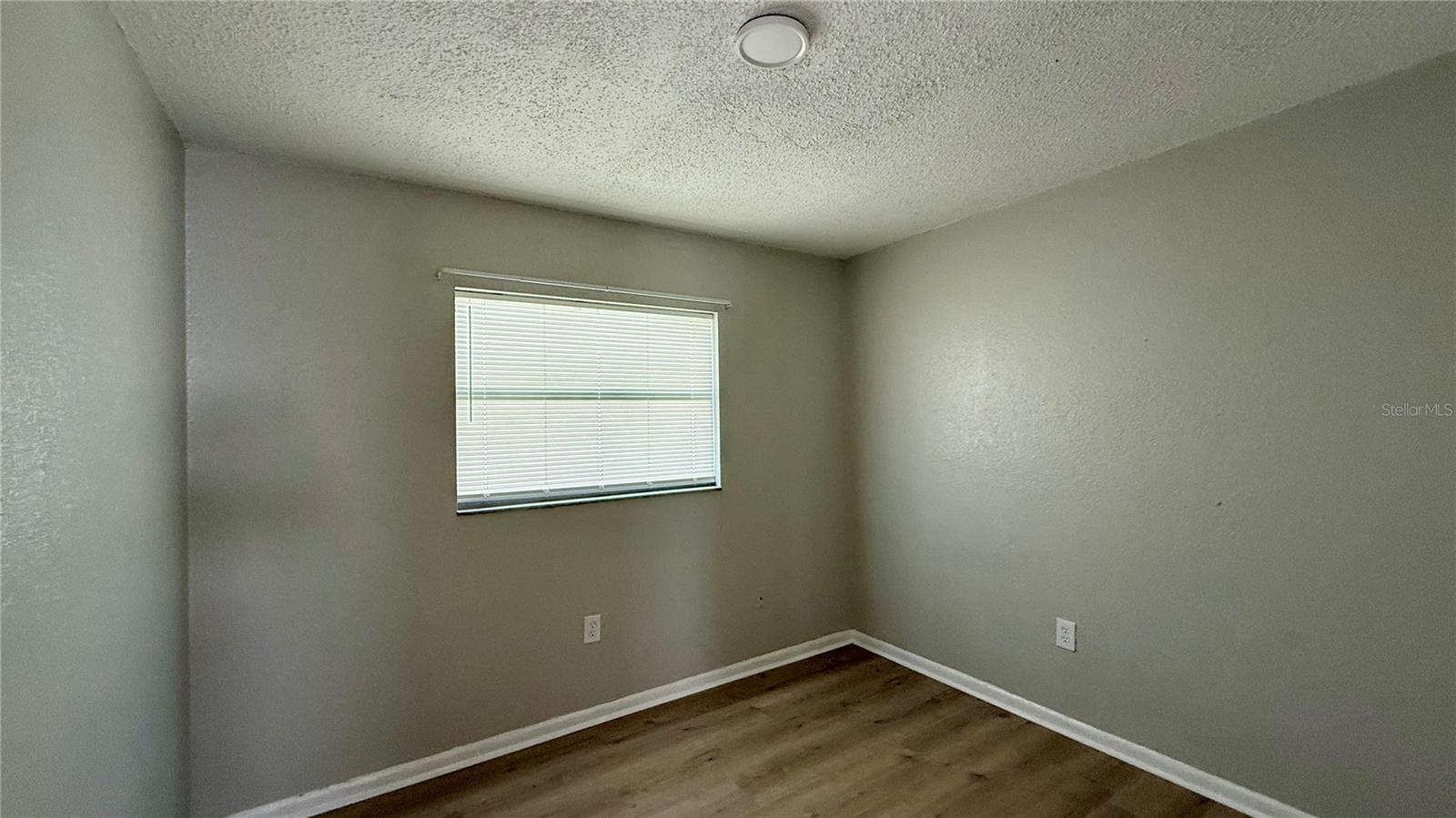 UNKNOWN - Residential Lease