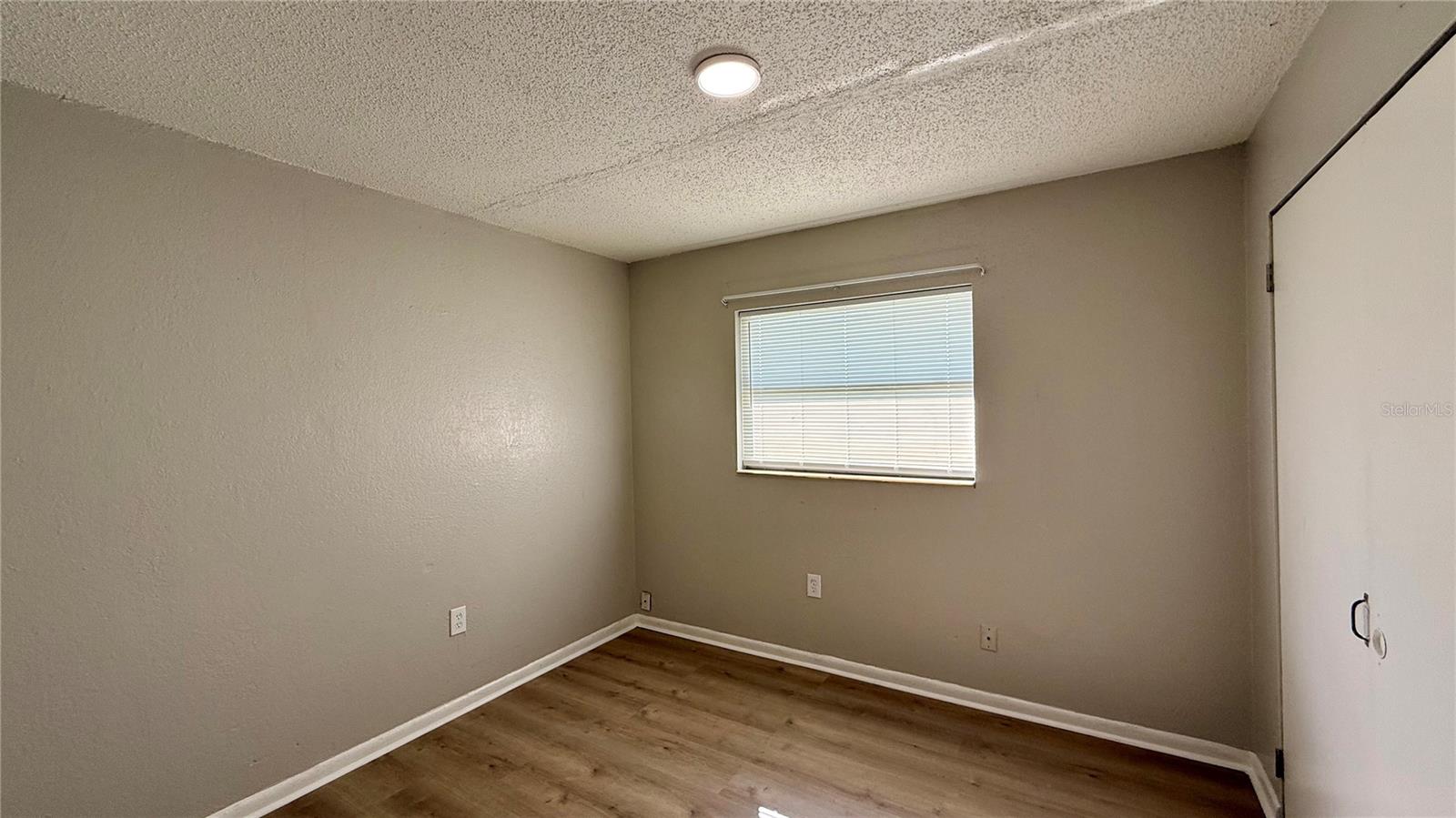 UNKNOWN - Residential Lease