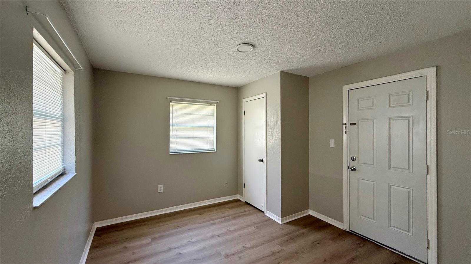 UNKNOWN - Residential Lease