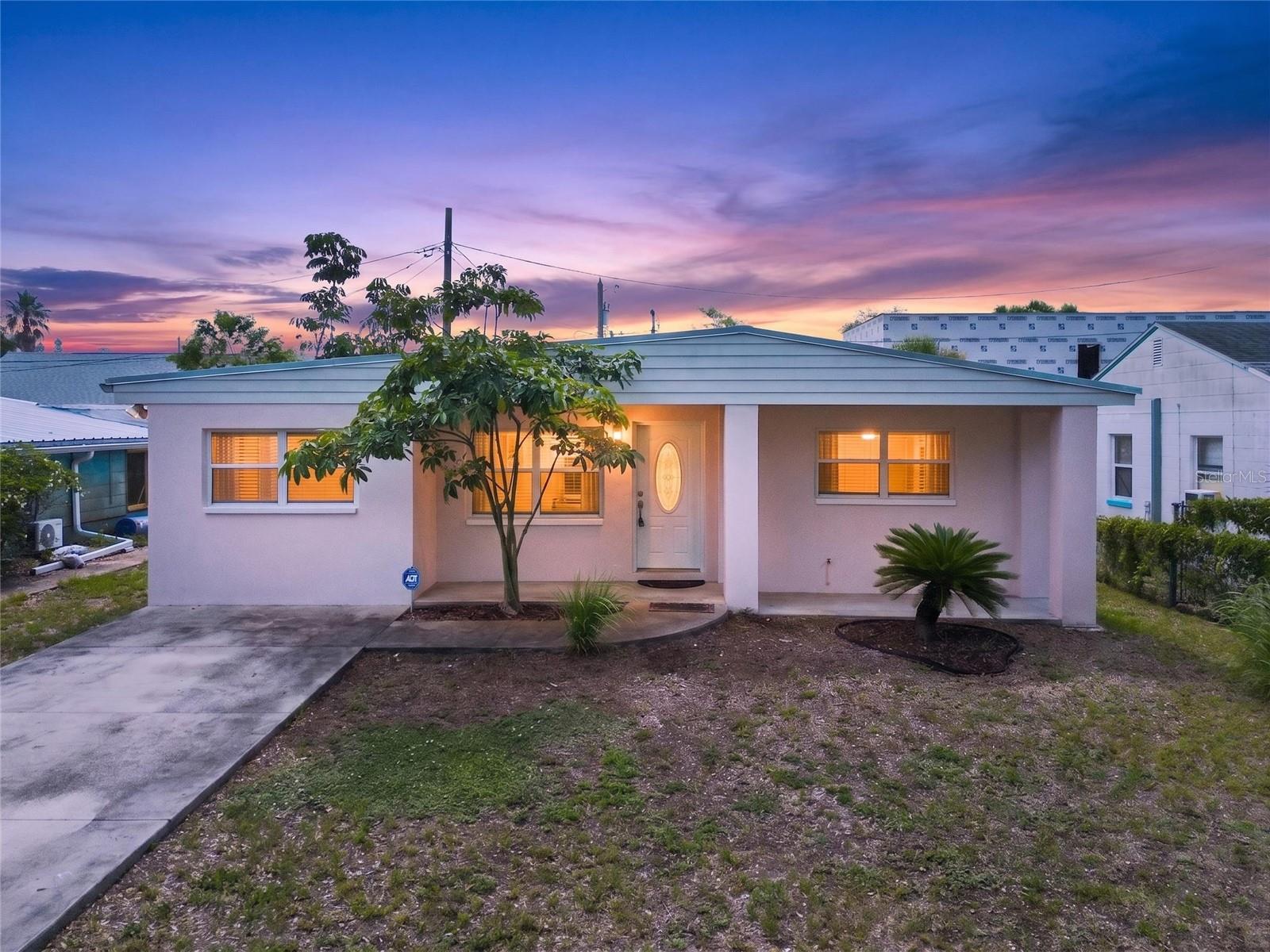 PASADENA GARDENS - Residential