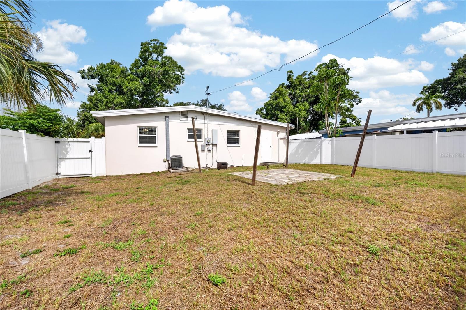 PASADENA GARDENS - Residential