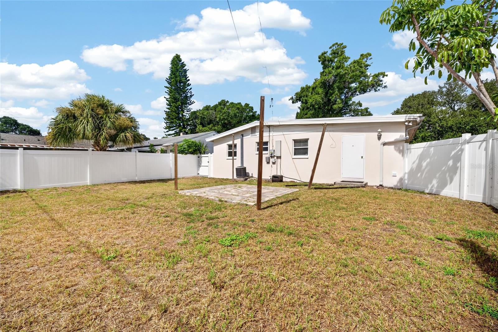 PASADENA GARDENS - Residential