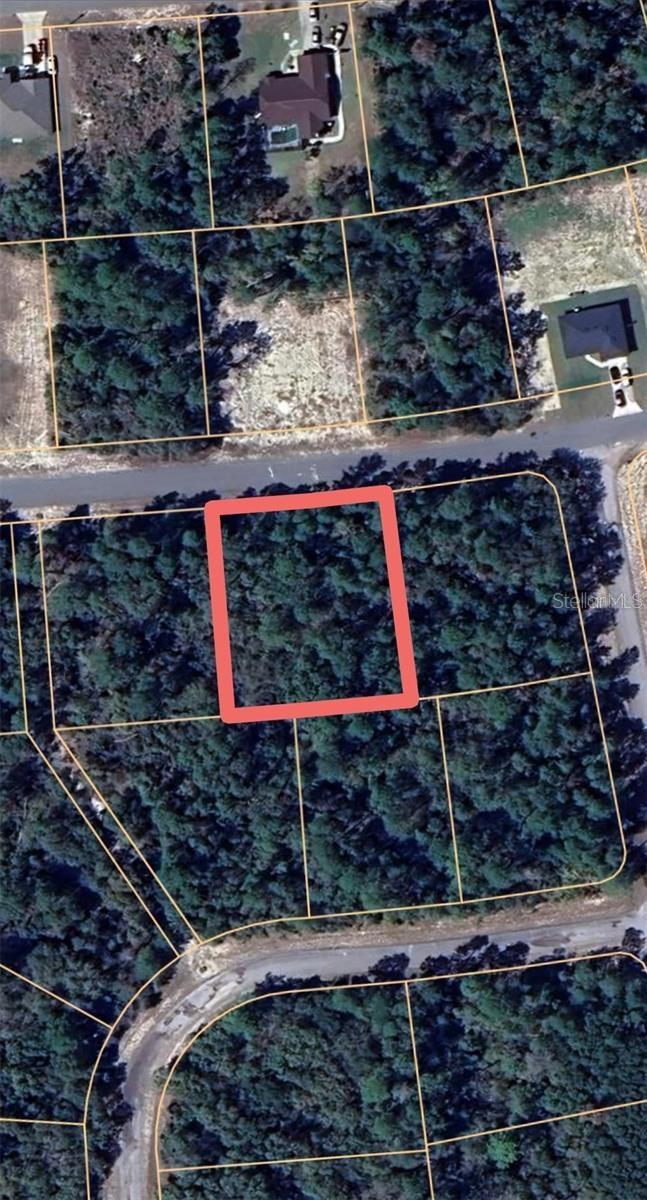 MARION OAKS UN SIX - Land