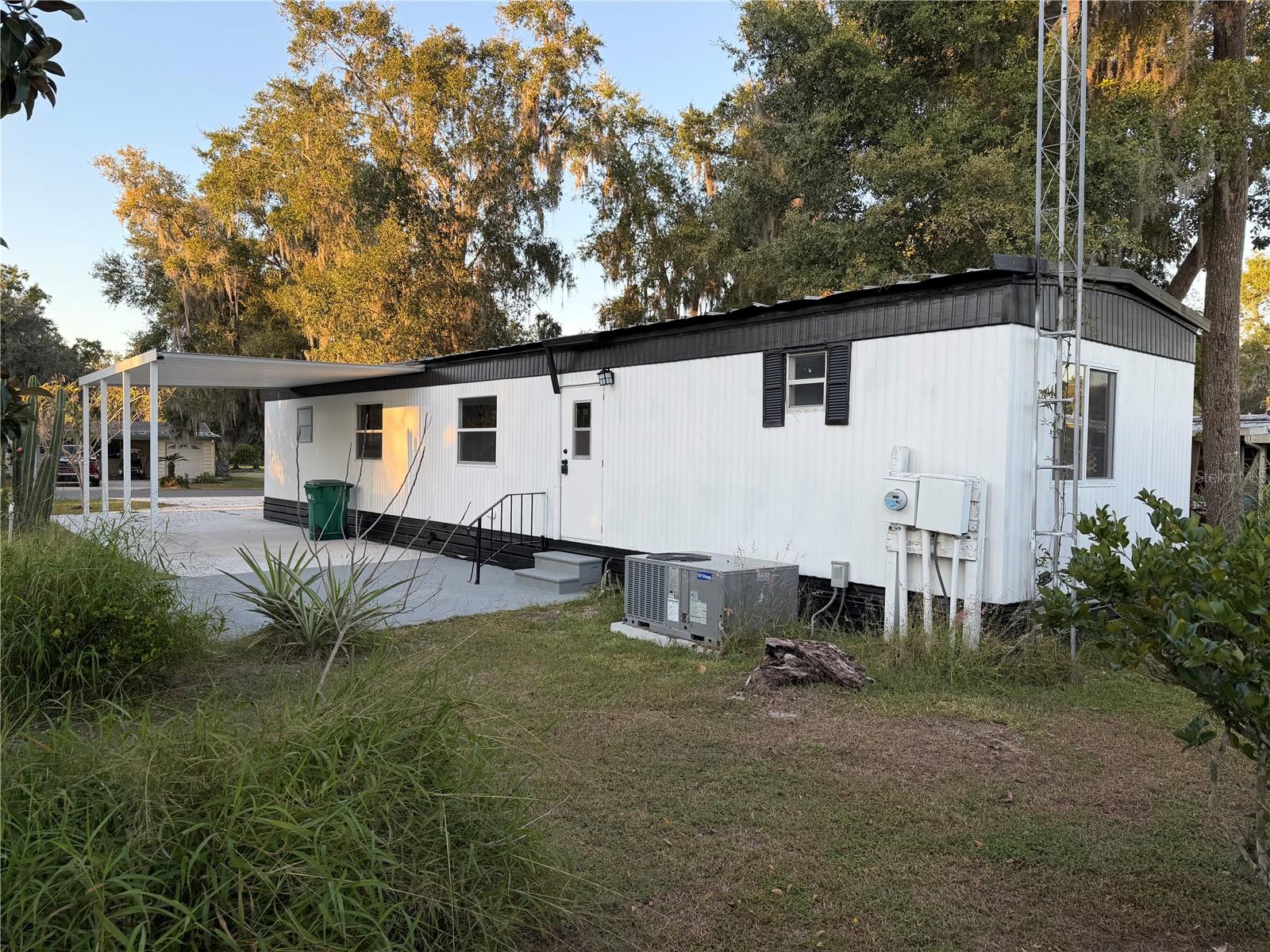 CONTINENTAL CAMPER RESIDENCE I - Residential