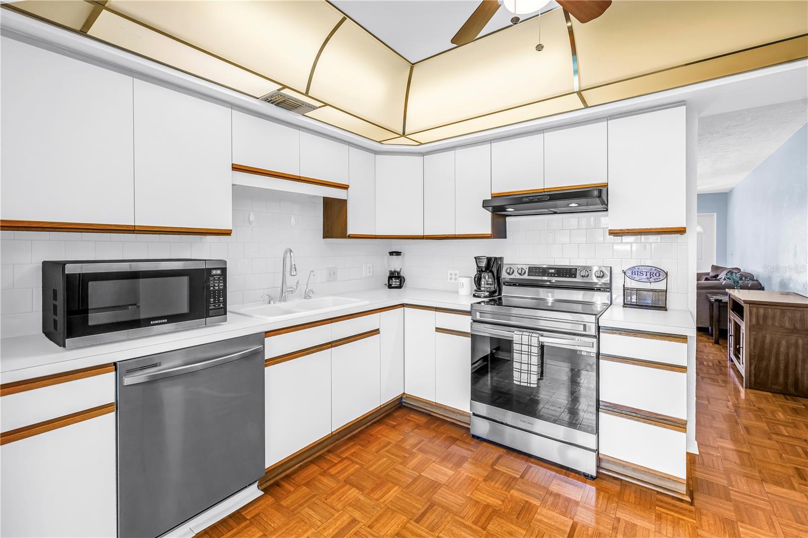 CLEARVIEW OAKS BLDG 26 - Residential
