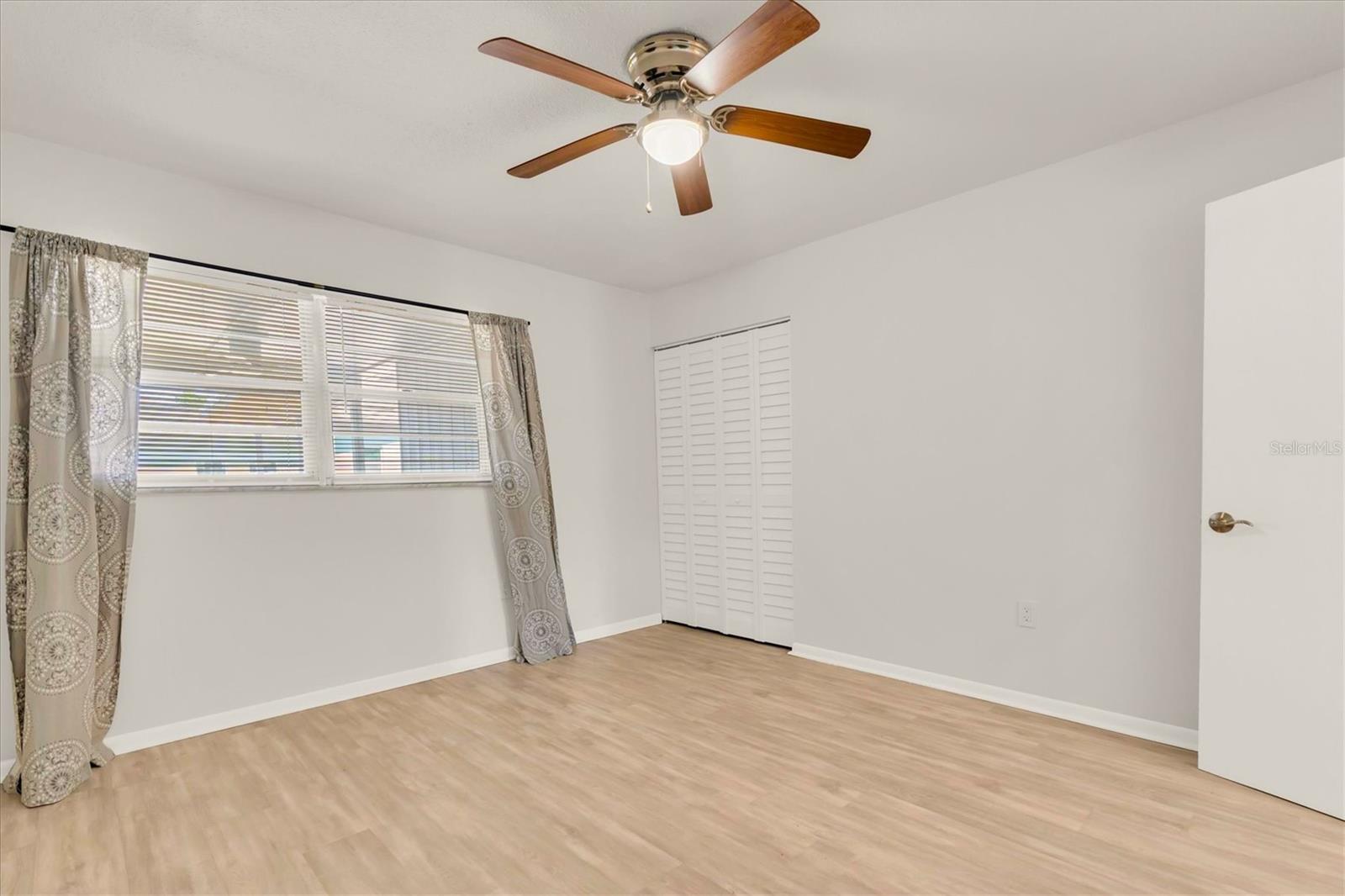 PARK VIEW HEIGHTS - Residential Lease