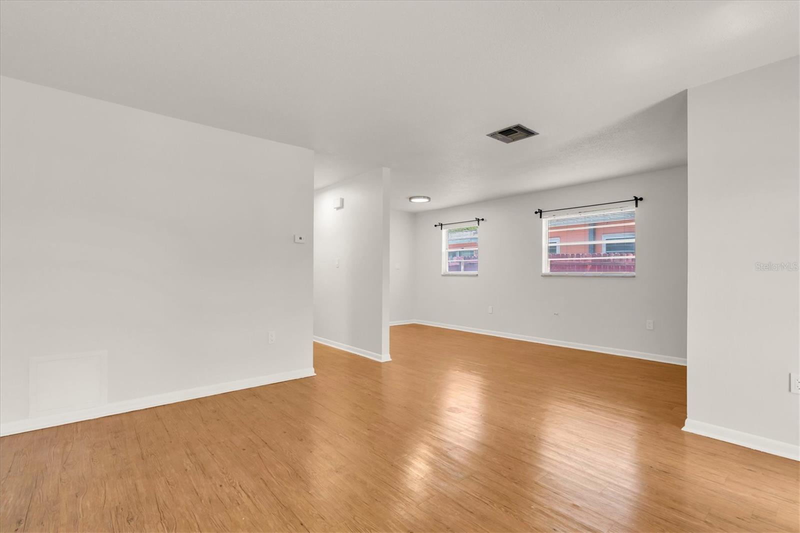 PARK VIEW HEIGHTS - Residential Lease