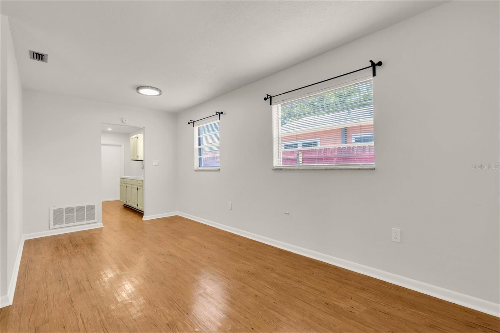 PARK VIEW HEIGHTS - Residential Lease