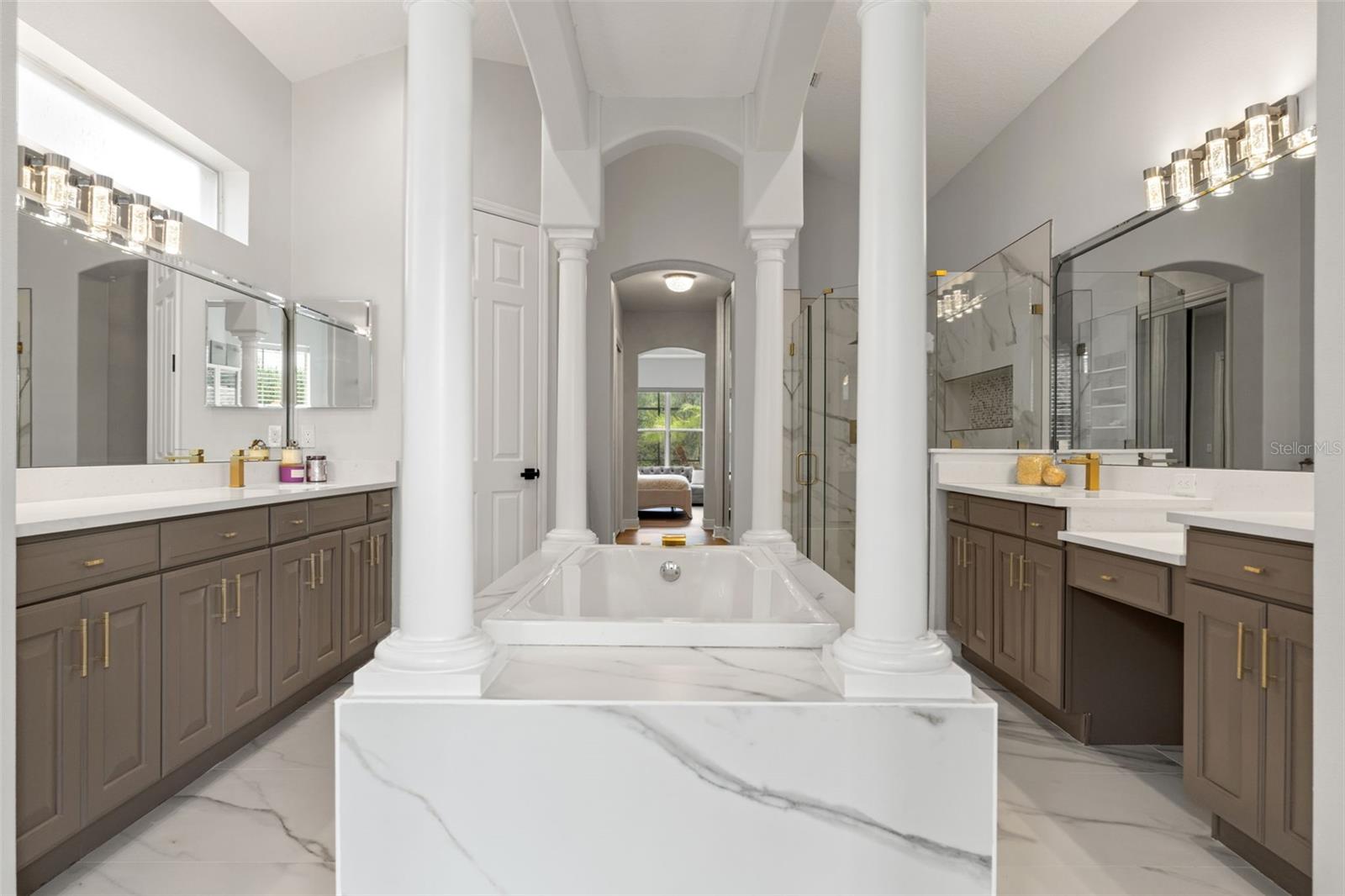 GRAND HAMPTON PH 3 - Residential