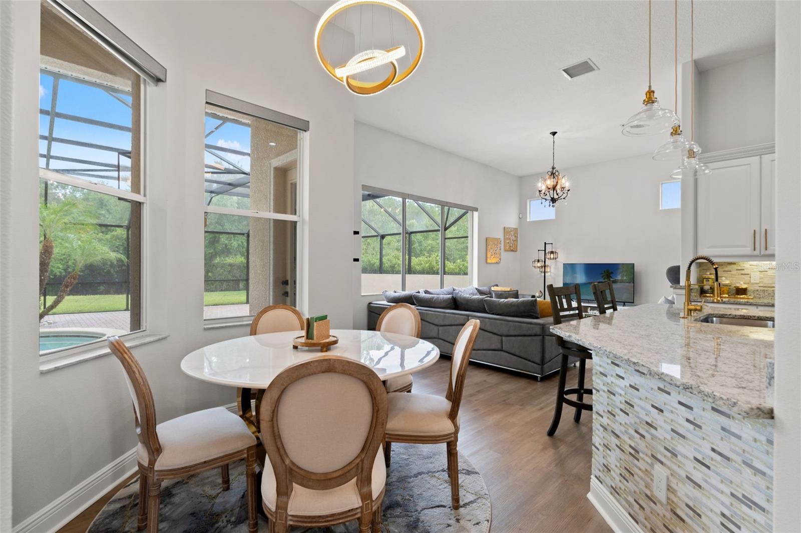 GRAND HAMPTON PH 3 - Residential