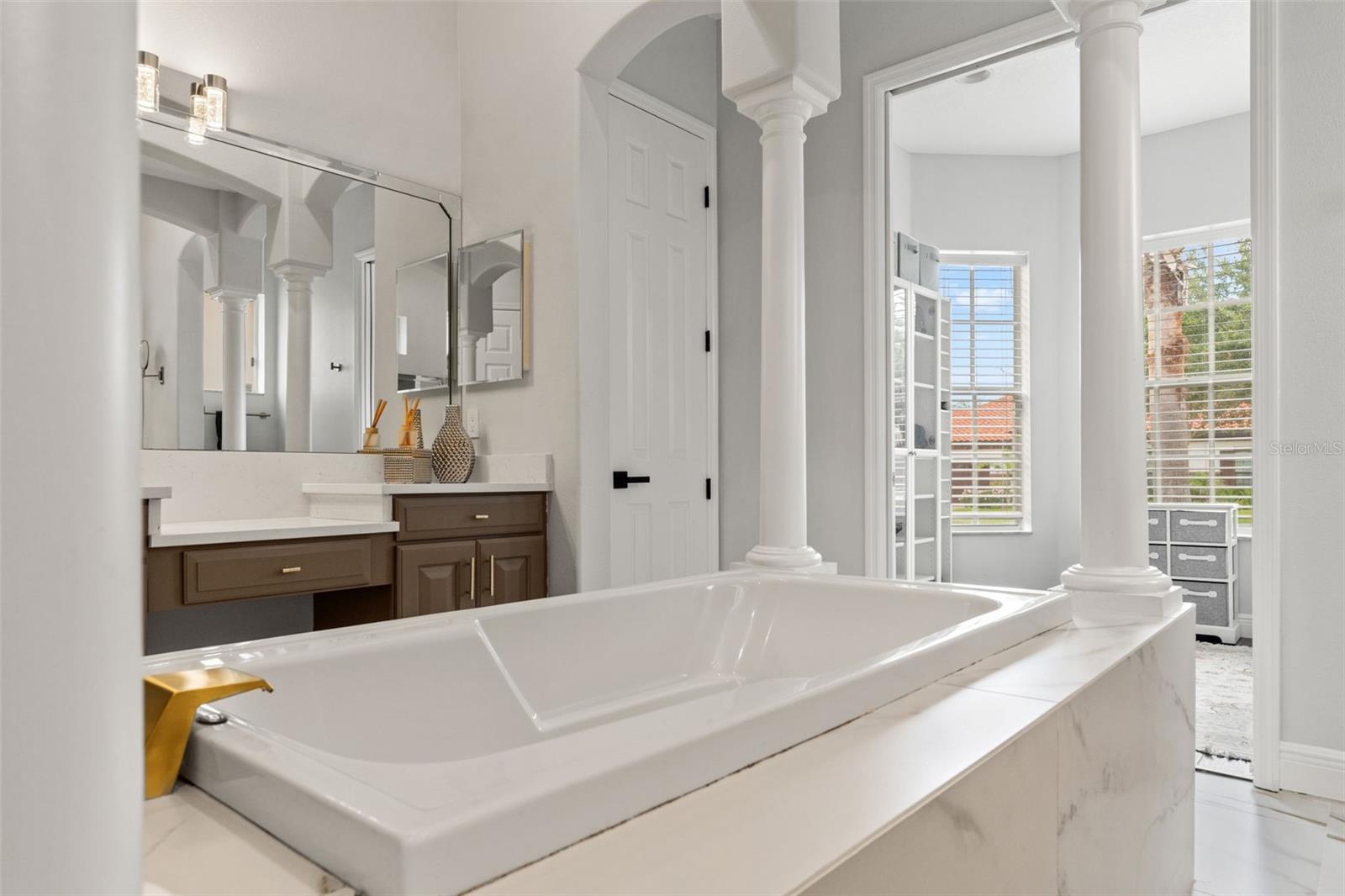 GRAND HAMPTON PH 3 - Residential