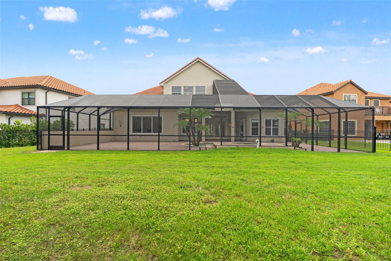 GRAND HAMPTON PH 3 - Residential