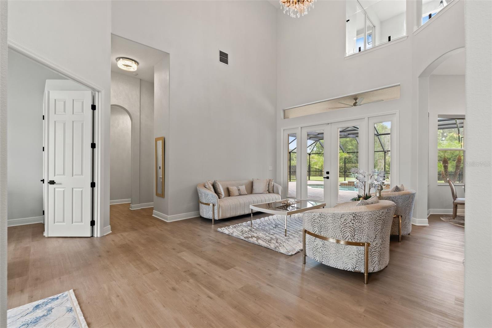 GRAND HAMPTON PH 3 - Residential