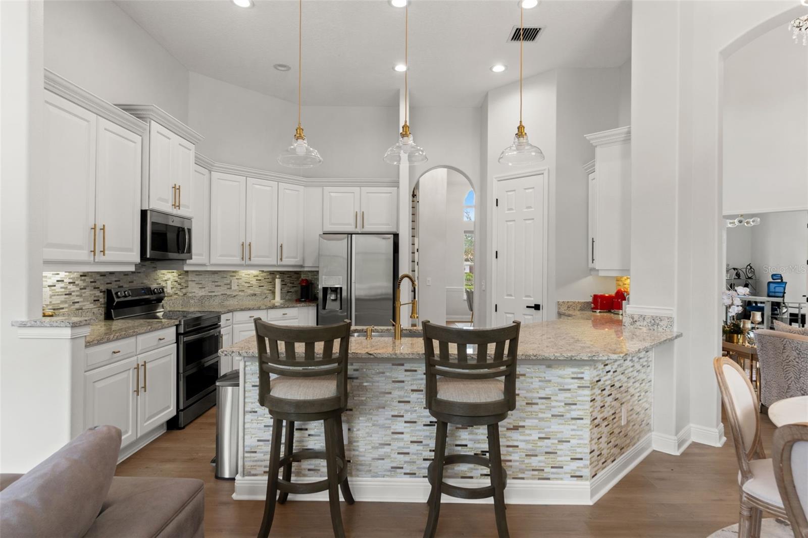 GRAND HAMPTON PH 3 - Residential