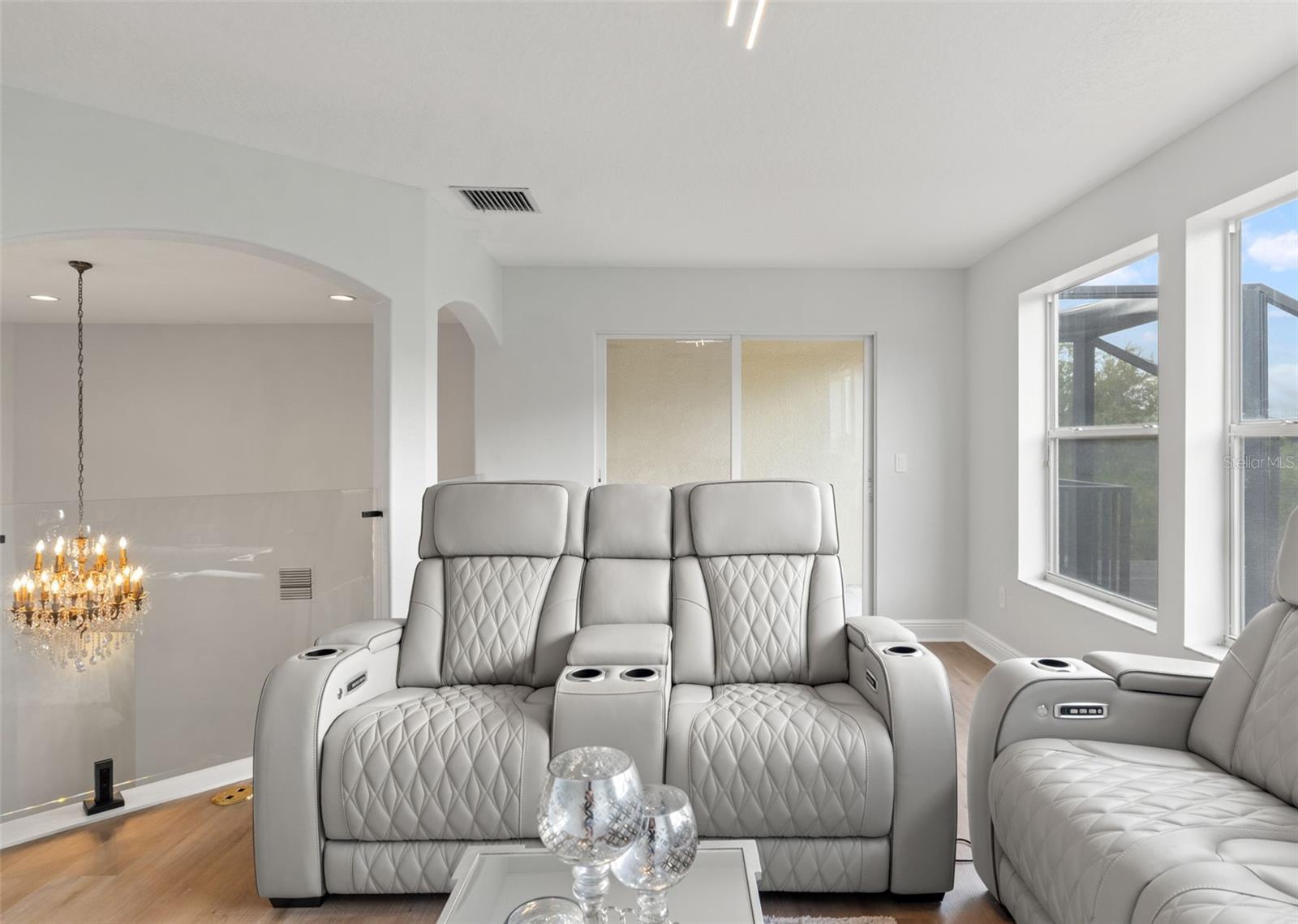GRAND HAMPTON PH 3 - Residential