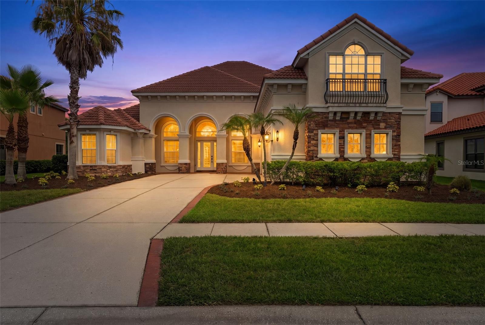 GRAND HAMPTON PH 3 - Residential