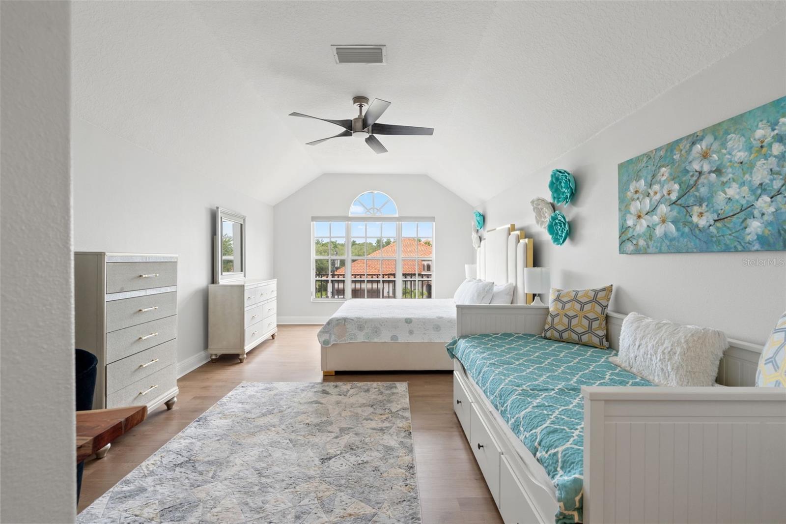 GRAND HAMPTON PH 3 - Residential