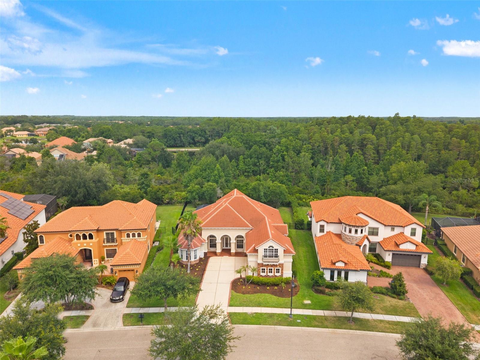 GRAND HAMPTON PH 3 - Residential