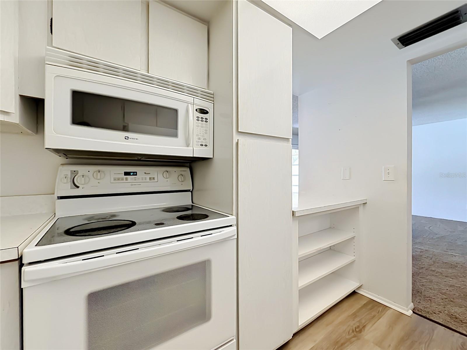 LIVE OAK VILLAGE CONDO - Residential