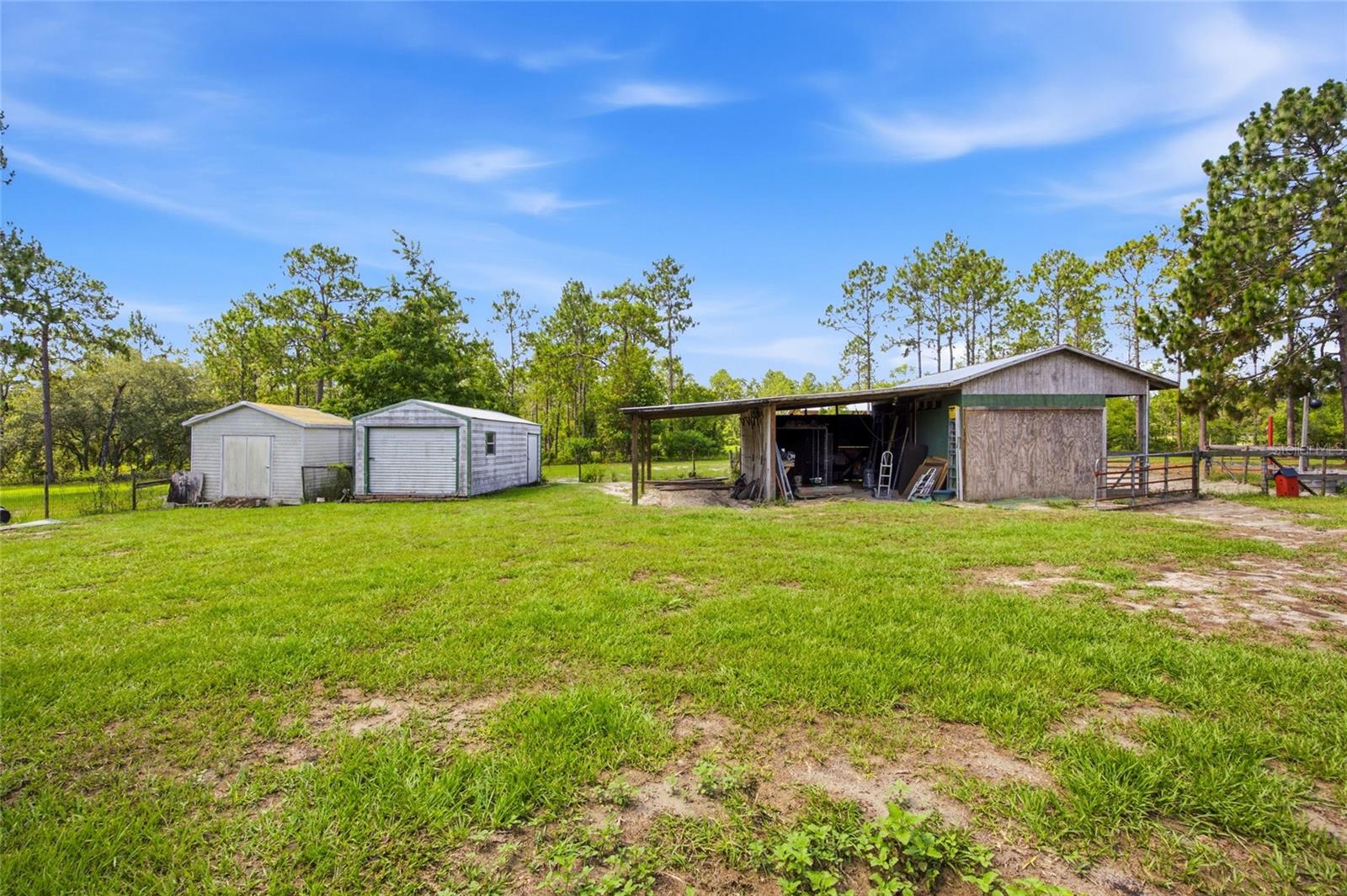 FOX GROVE FARMS - Residential