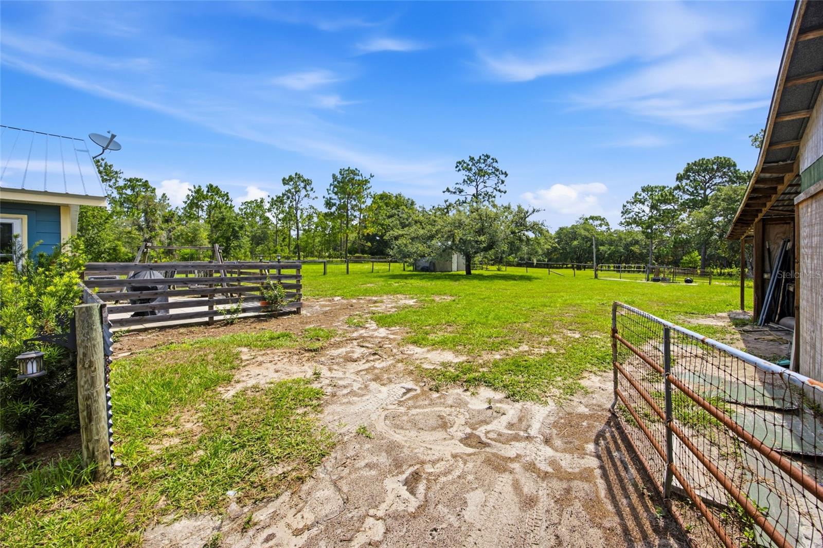 FOX GROVE FARMS - Residential