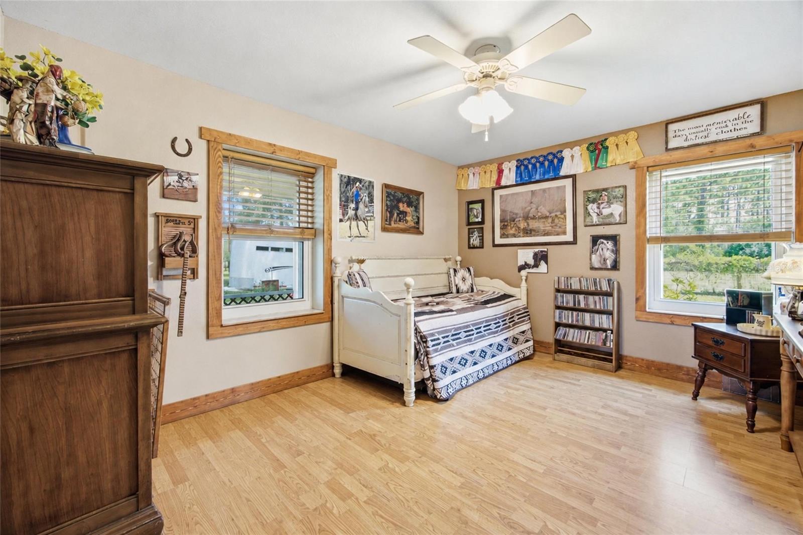 FOX GROVE FARMS - Residential