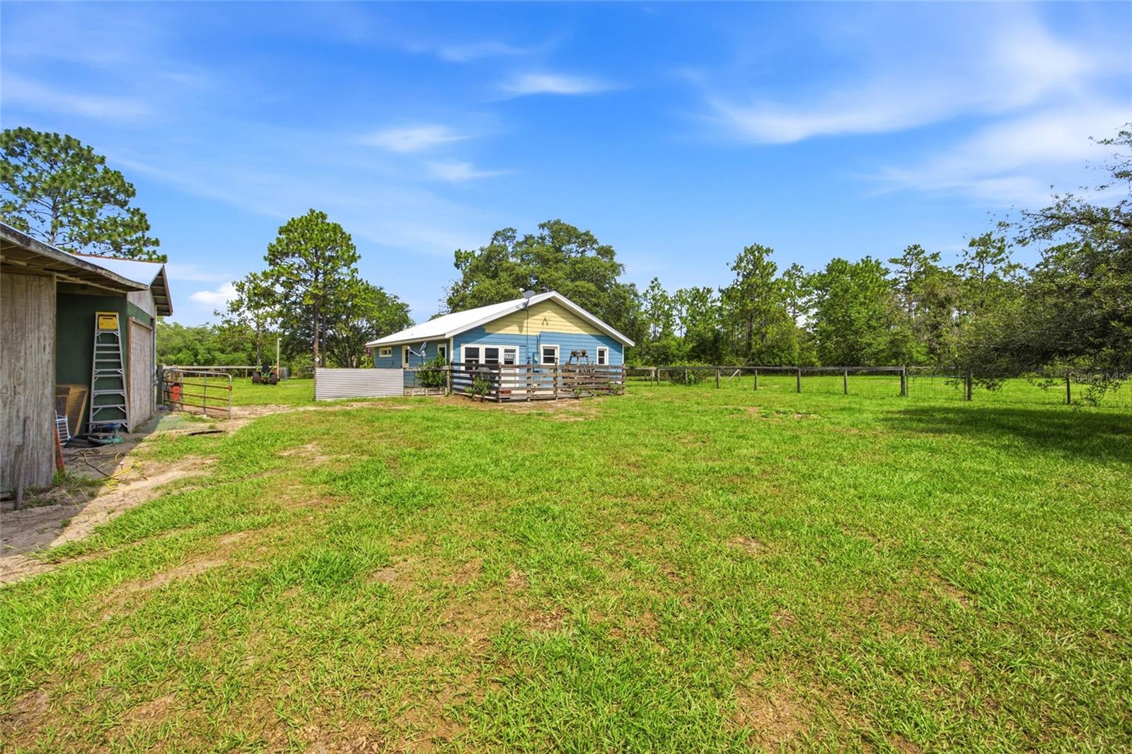FOX GROVE FARMS - Residential