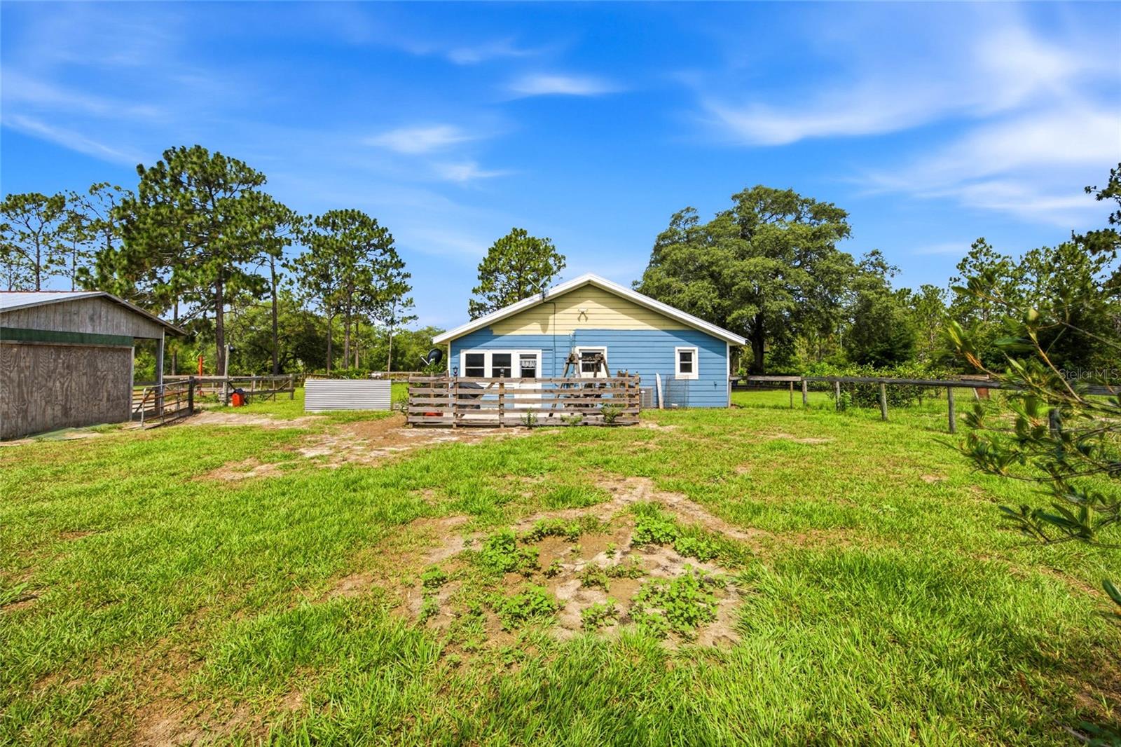 FOX GROVE FARMS - Residential