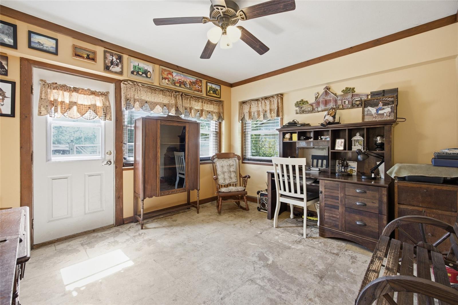FOX GROVE FARMS - Residential