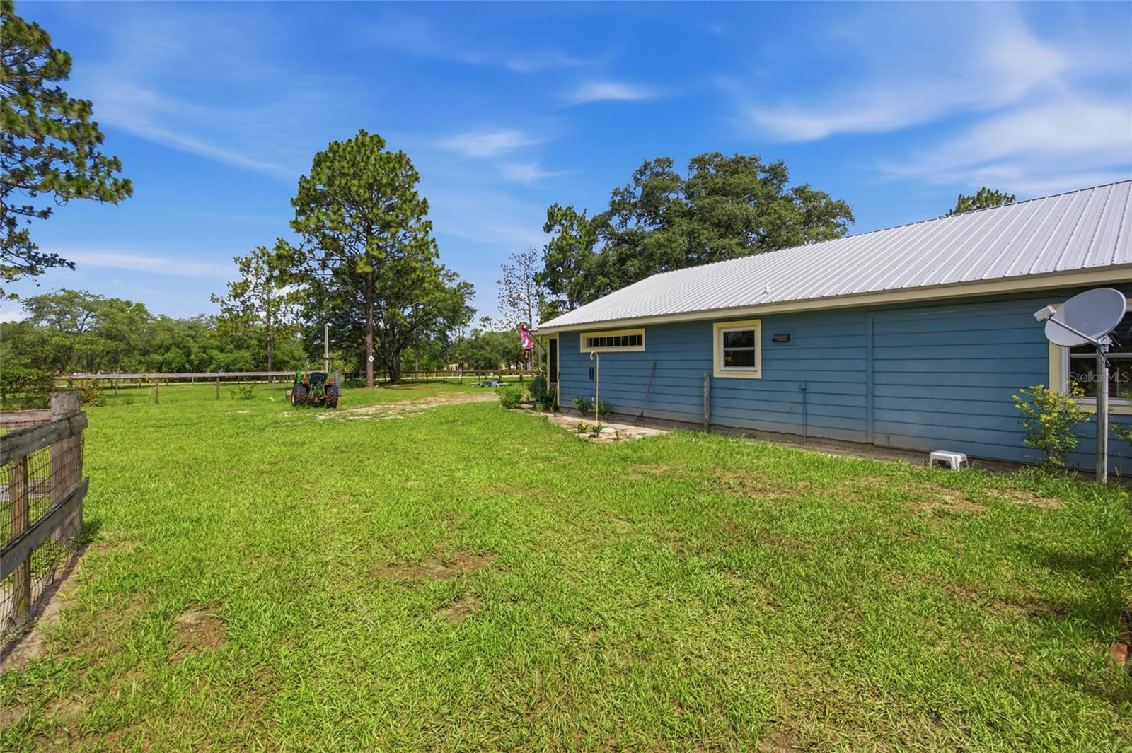 FOX GROVE FARMS - Residential