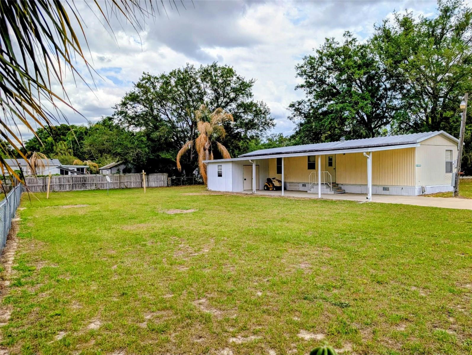 LITTLE LAKE WEIR - Residential