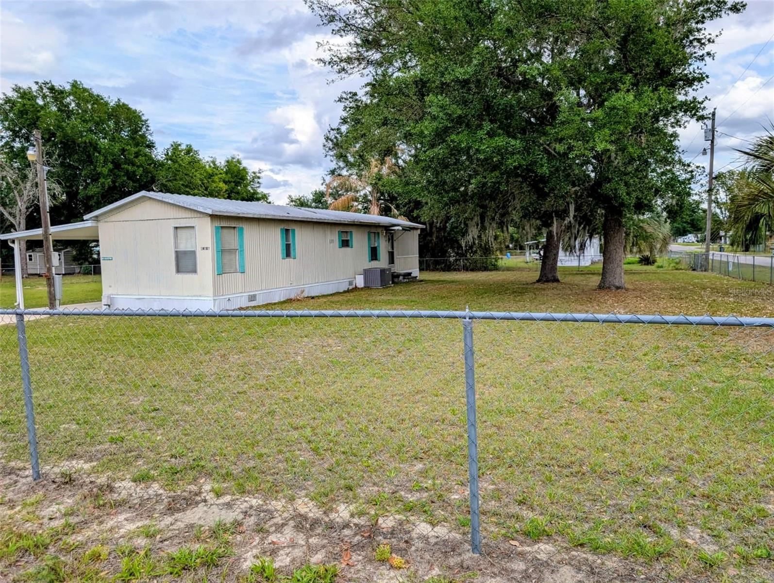 LITTLE LAKE WEIR - Residential