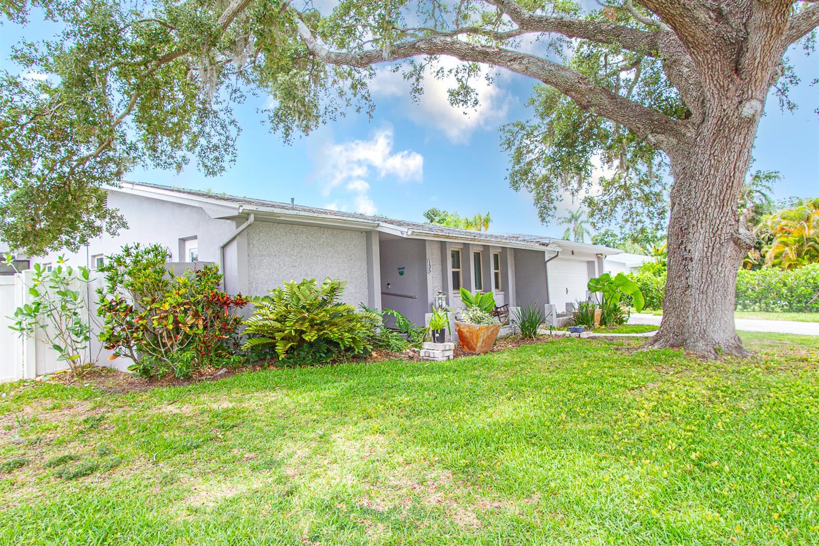 PATTY ANN ACRES - Residential