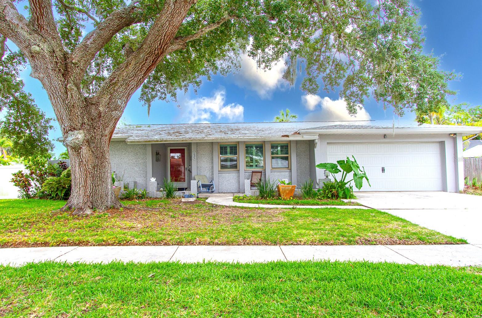 PATTY ANN ACRES - Residential