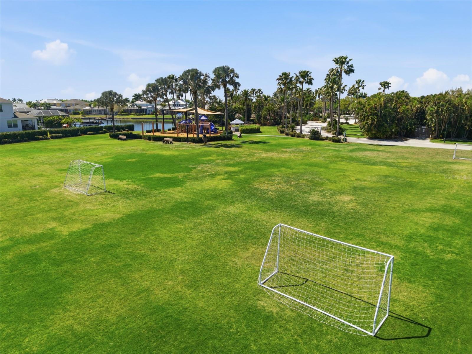 MIRABAY PH 3B-2 - Residential