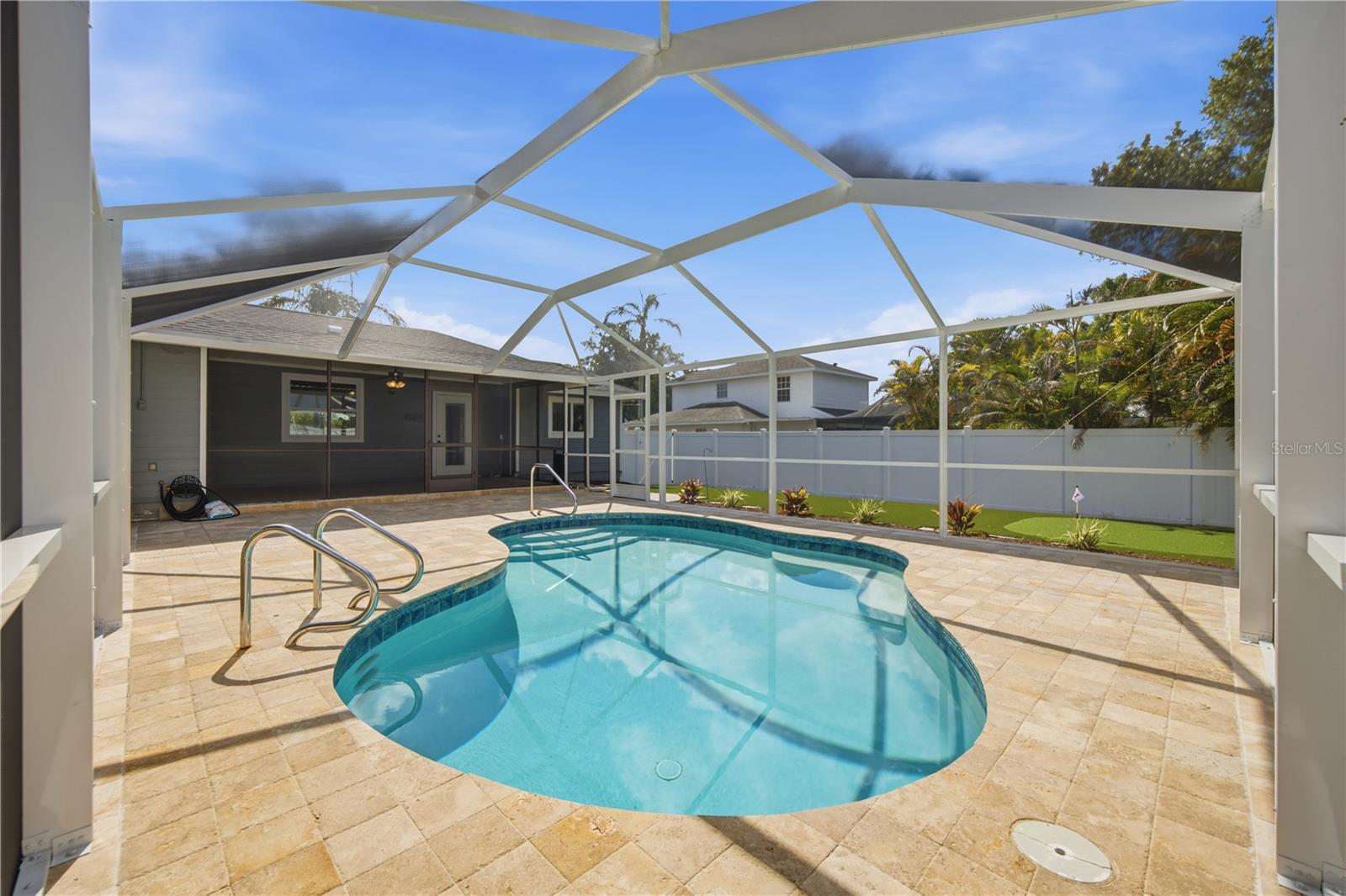 SARASOTA GOLF CLUB COLONY 4 - Residential