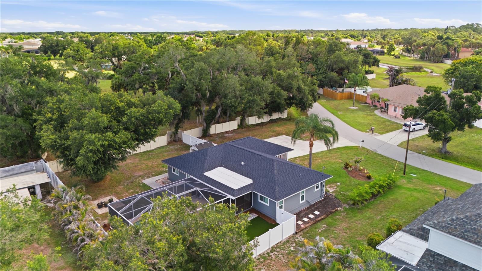 SARASOTA GOLF CLUB COLONY 4 - Residential