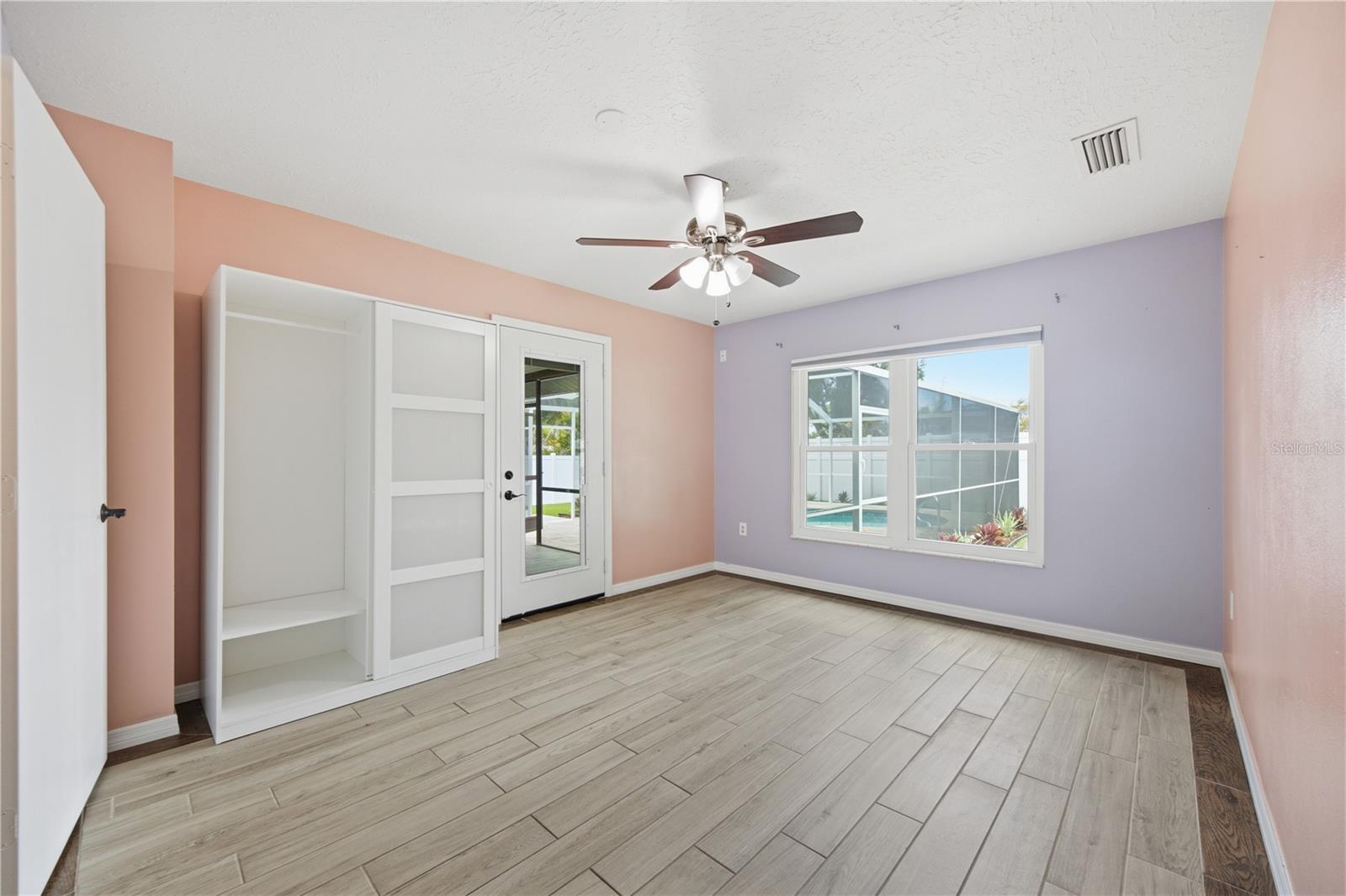 SARASOTA GOLF CLUB COLONY 4 - Residential