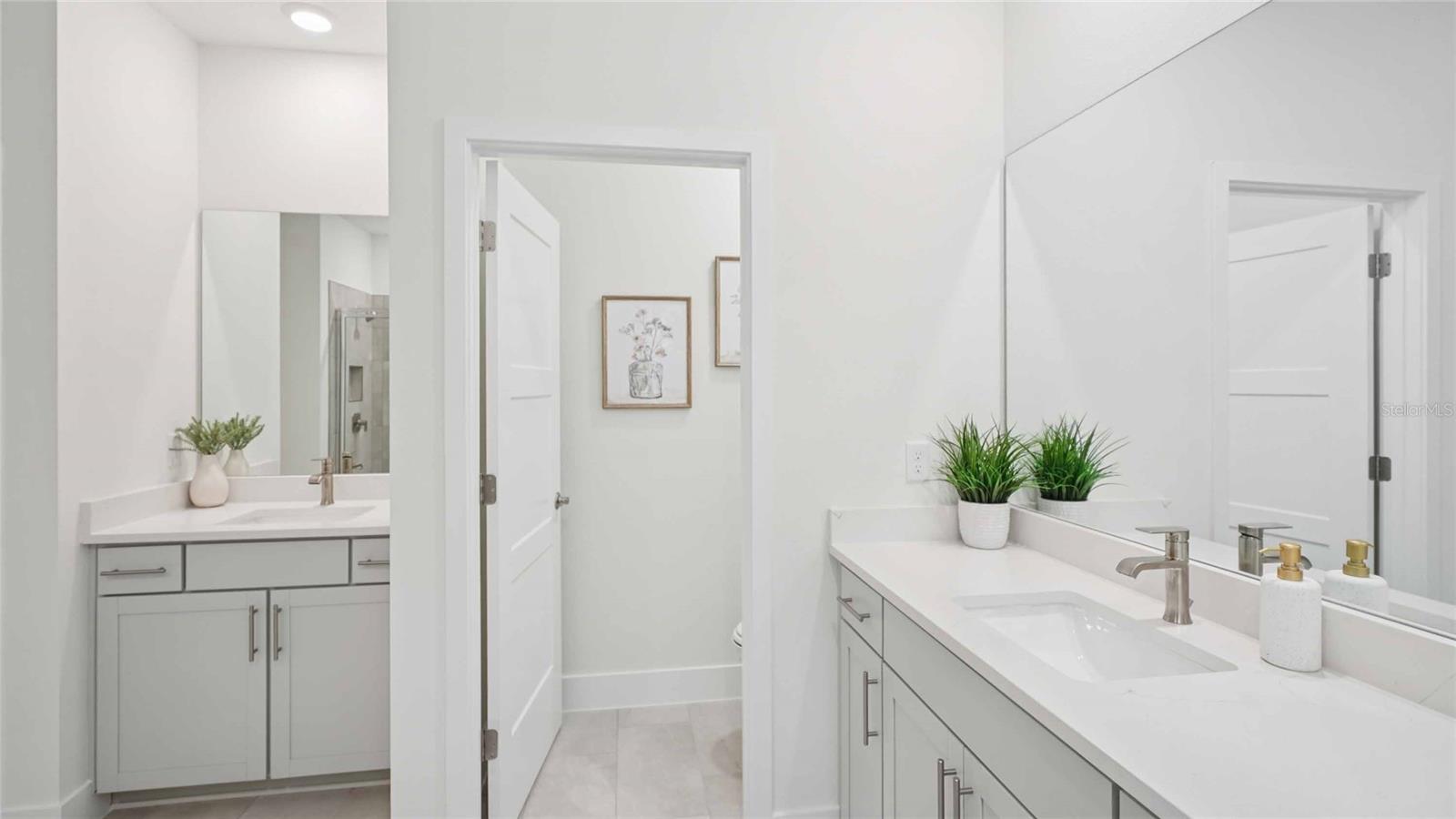 SANDAL KEY - Residential
