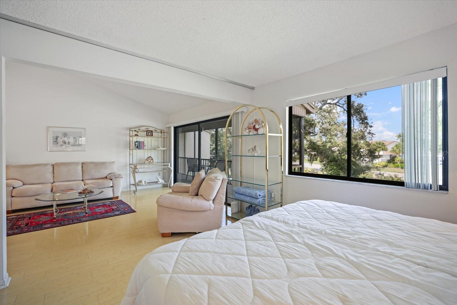 BIRD BAY I - Residential