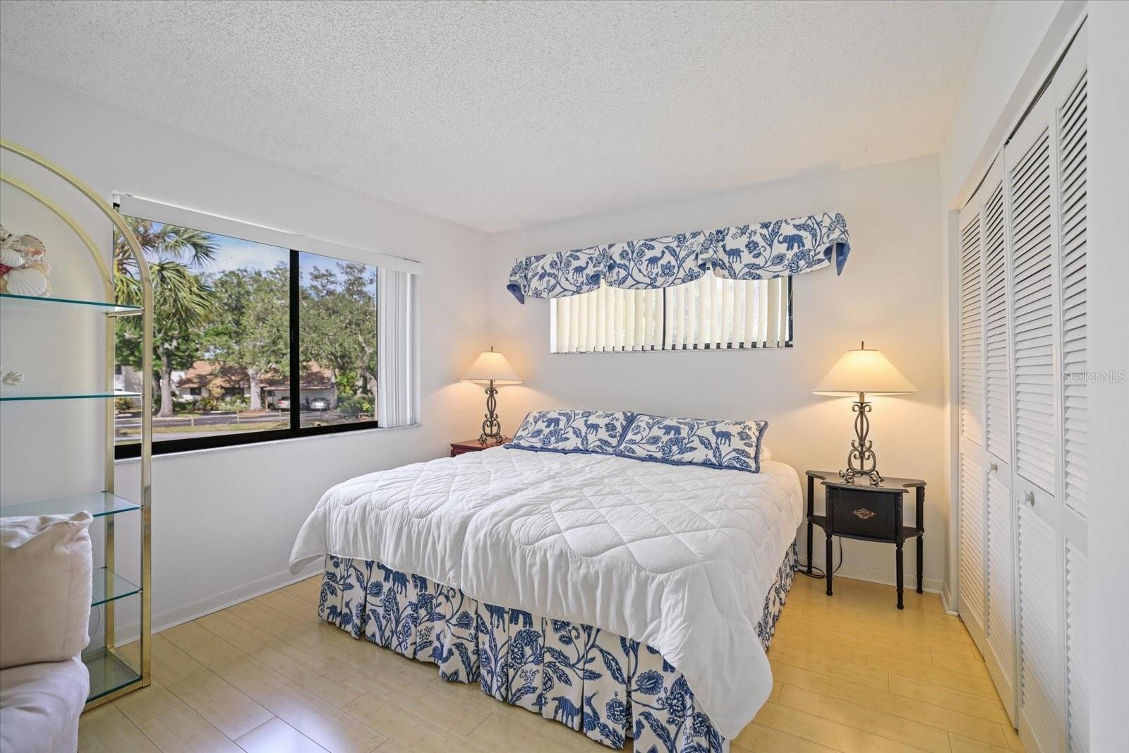 BIRD BAY I - Residential