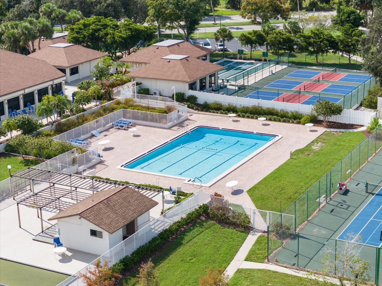 BIRD BAY I - Residential