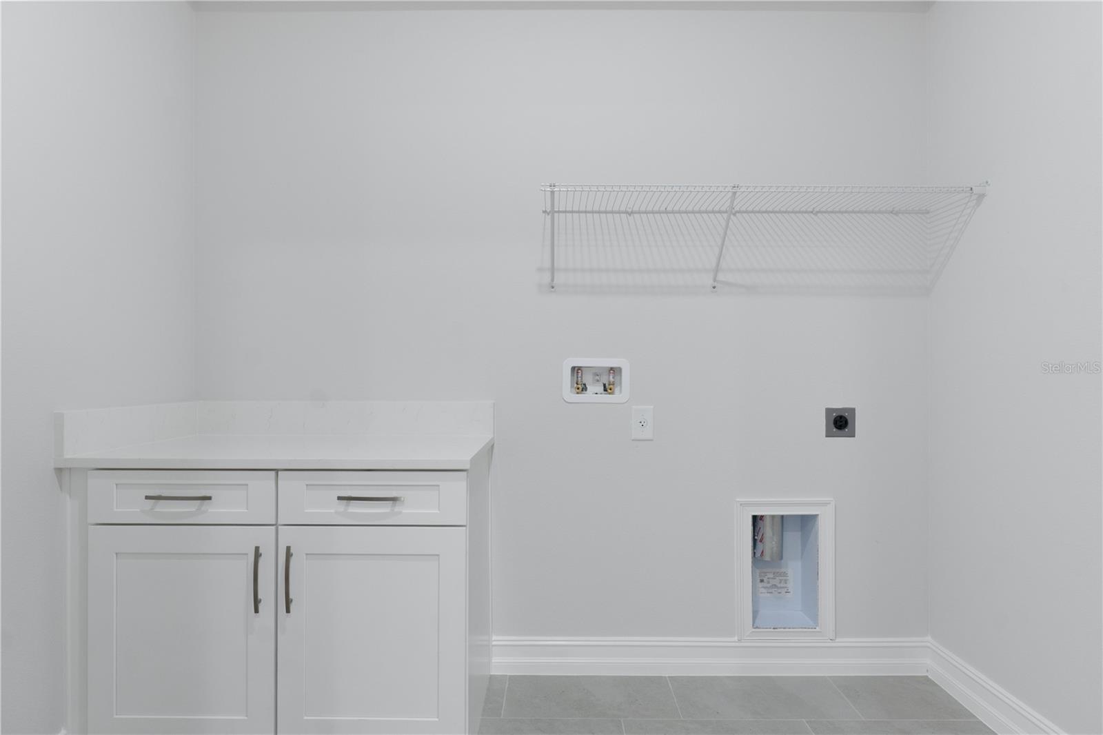 PINE RIDGE UNIT 01 - Residential