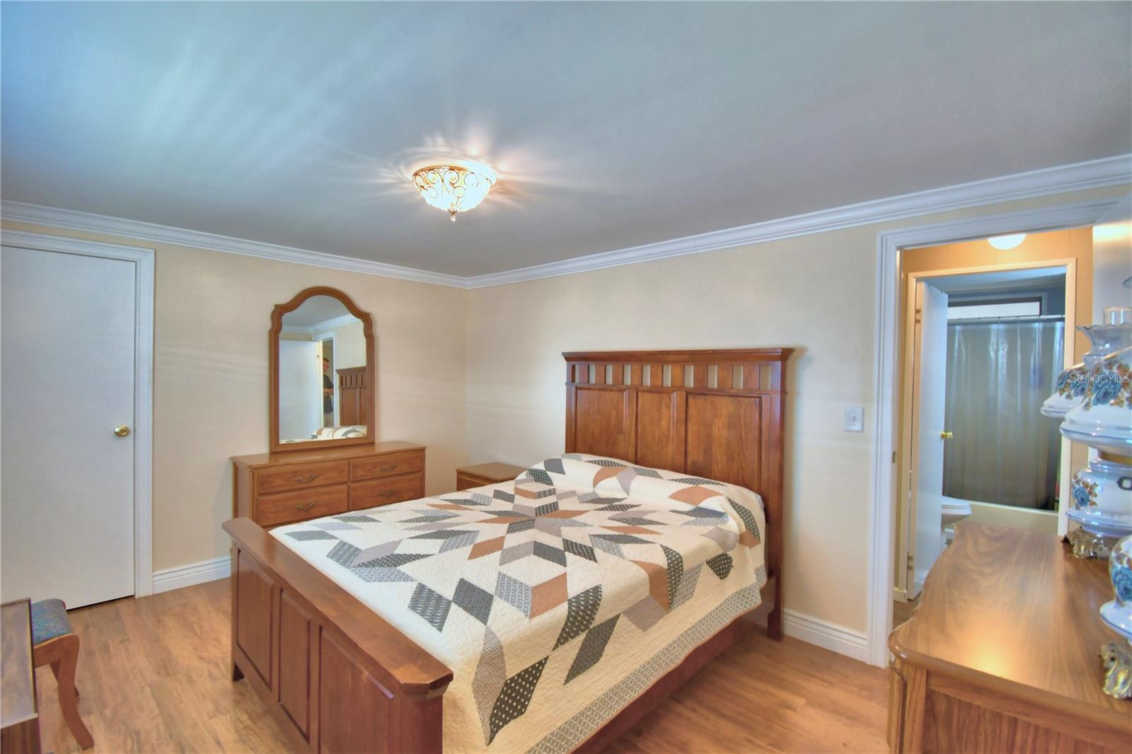 OAKWOOD ESTATES - Residential