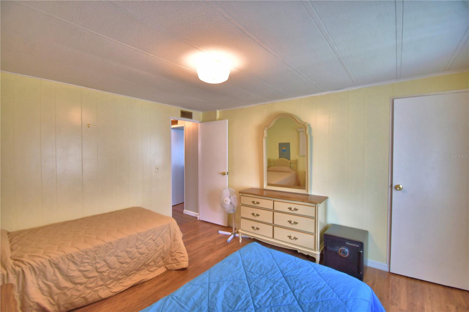 OAKWOOD ESTATES - Residential