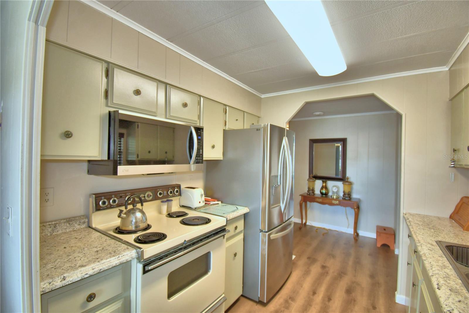OAKWOOD ESTATES - Residential