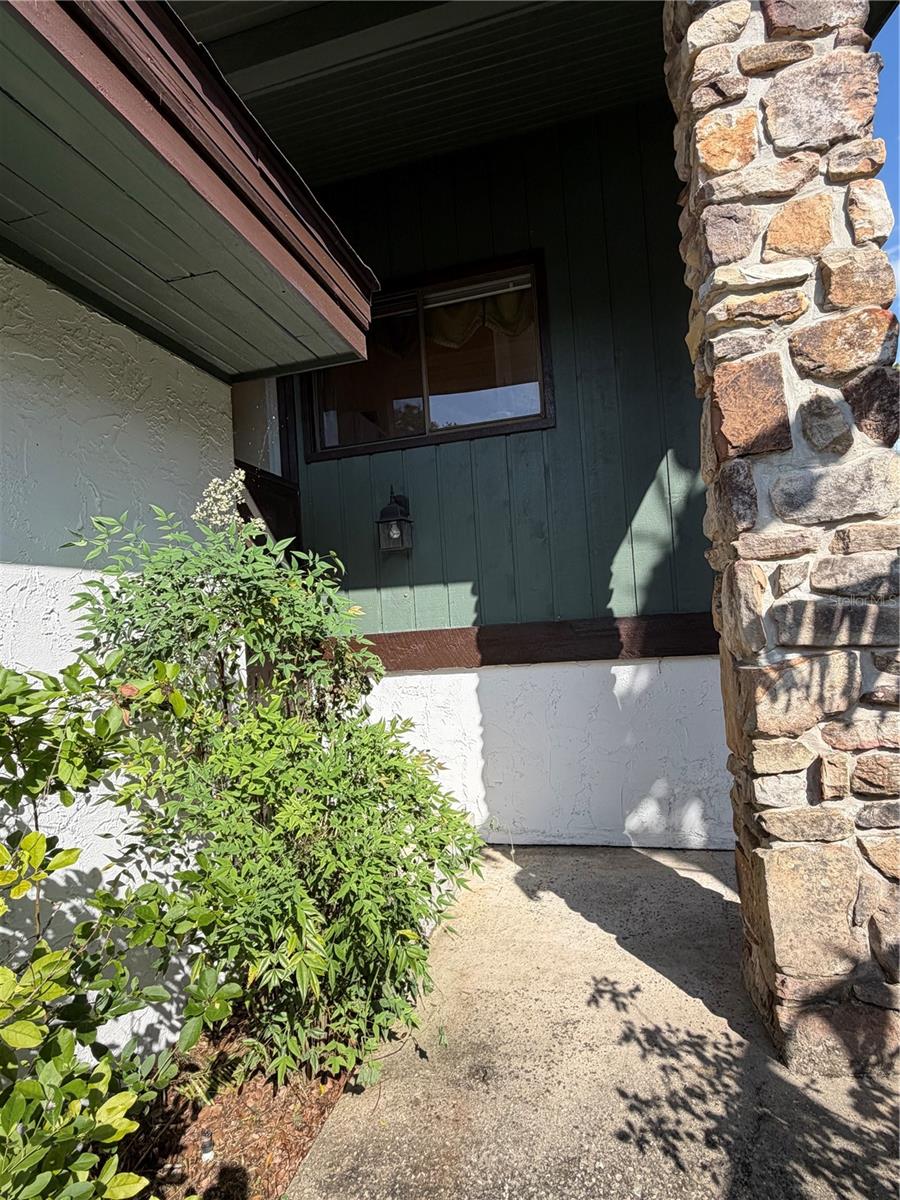 GRENELEFE TWNHSE AREA TR 31 - Residential