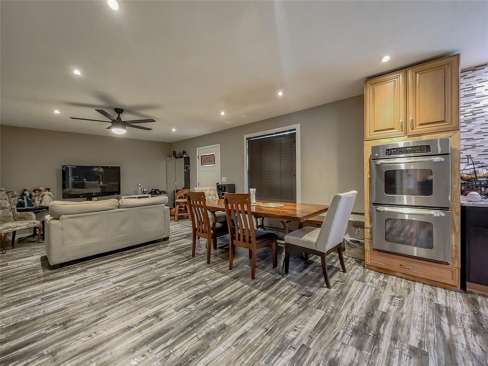 Florida Shores 01 - Residential